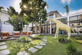 Villa Giraffe