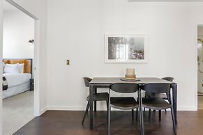 Dilworth Apartments by Urban Rest