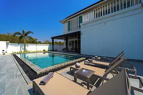 Luxury 4 Bedroom Pool Villa - PV8