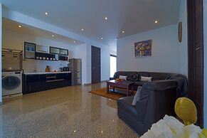 Luxury 4 Bedroom Pool Villa - PV8