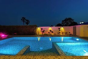 Luxury 4 Bedroom Pool Villa - PV8