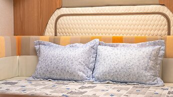 Gapyeong Yumyeongsan Gomone pet Camping