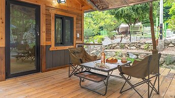 Gapyeong Yumyeongsan Gomone pet Camping