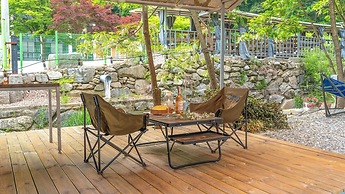 Gapyeong Yumyeongsan Gomone pet Camping