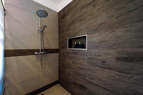 Modern 3 Bedroom Pool Villa - MR54