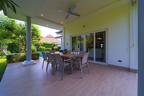 Modern 3 Bedroom Pool Villa - MR54