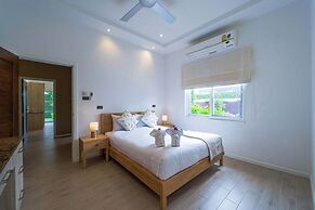 Modern 3 Bedroom Pool Villa - MR54