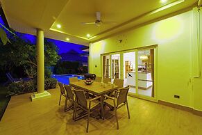 Modern 3 Bedroom Pool Villa - MR54