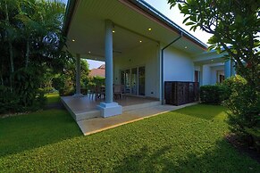 Modern 3 Bedroom Pool Villa - MR54
