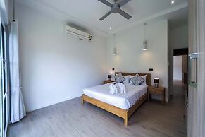 Modern 3 Bedroom Pool Villa - MR54