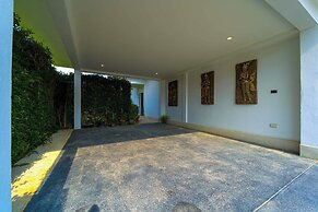 Modern 3 Bedroom Pool Villa - MR54