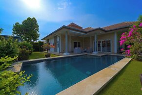 Modern 3 Bedroom Pool Villa - MR54