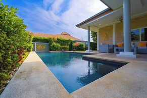 Modern 3 Bedroom Pool Villa - MR54