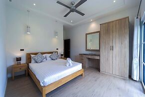 Modern 3 Bedroom Pool Villa - MR54