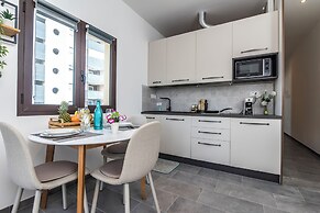 Always Traveling Near The City Center