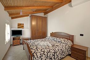 Queen Elena Home Centro Sanremo