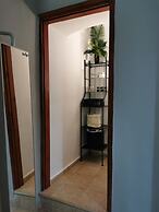 Room-neoclassical Guest House on Ground