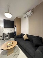 Stylish Luxe Apartment Fr 0003