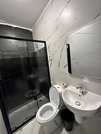 Stylish Luxe Apartment Fr 0003