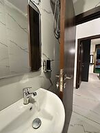 Stylish Luxe Apartment Fr 0003