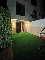 Stylish Luxe Apartment Fr 0003