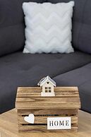 2 Bedroom Appartment Center