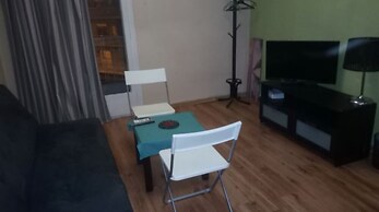 2 Bedroom Appartment Center