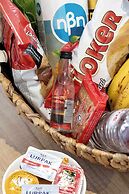 2 Bedroom Appartment Center