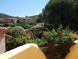 Panoramic Sea Views - Sunsets - 7 min Walk to Beach - Cottage Apartmen