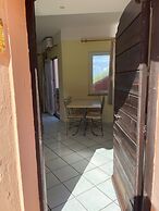 Panoramic Sea Views - Sunsets - 7 min Walk to Beach - Cottage Apartmen