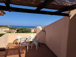 Panoramic Sea Views - Sunsets - 7 min Walk to Beach - Cottage Apartmen