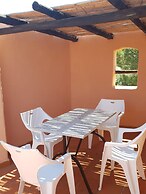 Panoramic Sea Views - Sunsets - 7 min Walk to Beach - Cottage Apartmen