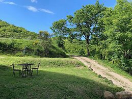 Apartment on the Hill Between Gubbio and Perugia