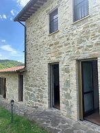 Apartment on the Hill Between Gubbio and Perugia