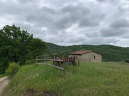 Apartment on the Hill Between Gubbio and Perugia