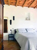 Apartment on the Hill Between Gubbio and Perugia