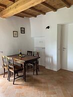 Apartment on the Hill Between Gubbio and Perugia