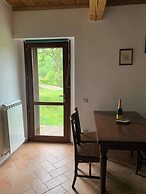 Apartment on the Hill Between Gubbio and Perugia