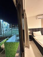 Stylish Luxe Apartment Fr 0006