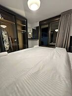 Stylish Luxe Apartment Fr 0006