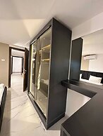 Stylish Luxe Apartment Fr 0006