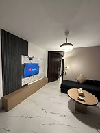 Stylish Luxe Apartment Fr 0006