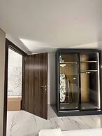 Stylish Luxe Apartment Fr 0006