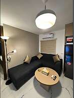 Stylish Luxe Apartment Fr 0006