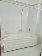 LaLaHouse Riverside Residence