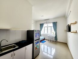 LaLaHouse Riverside Residence