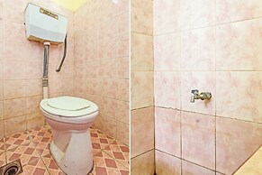 OYO 90229 Fidel Caestro Homestay