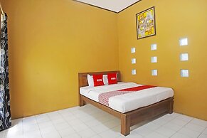 OYO 90229 Fidel Caestro Homestay