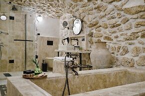 Arura Mardin