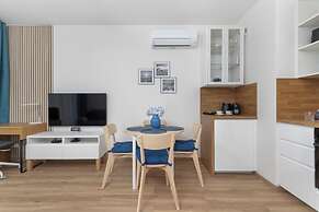 Nowa Letnica Gdańsk by Renters Prestige